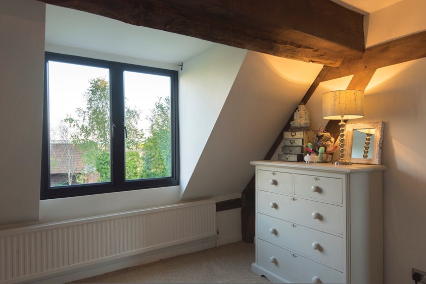 dual colour aluminium windows